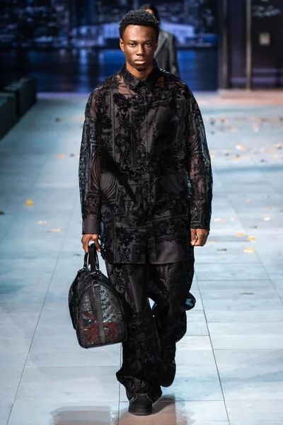 Look 51